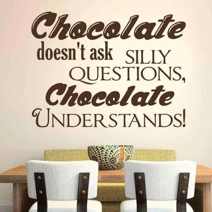 Chokolade Forstår - Sjov Vægdekoration til Dit Hjem