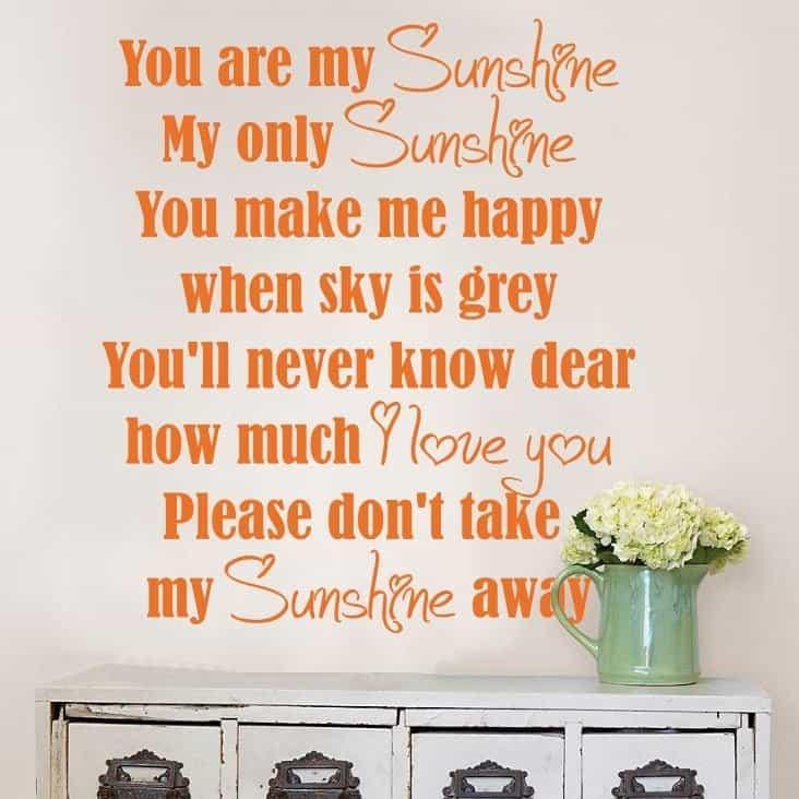 Solskin Væggeliste – Lys og glæde til børneværelset!